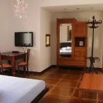 Bed & Breakfast Esperia *